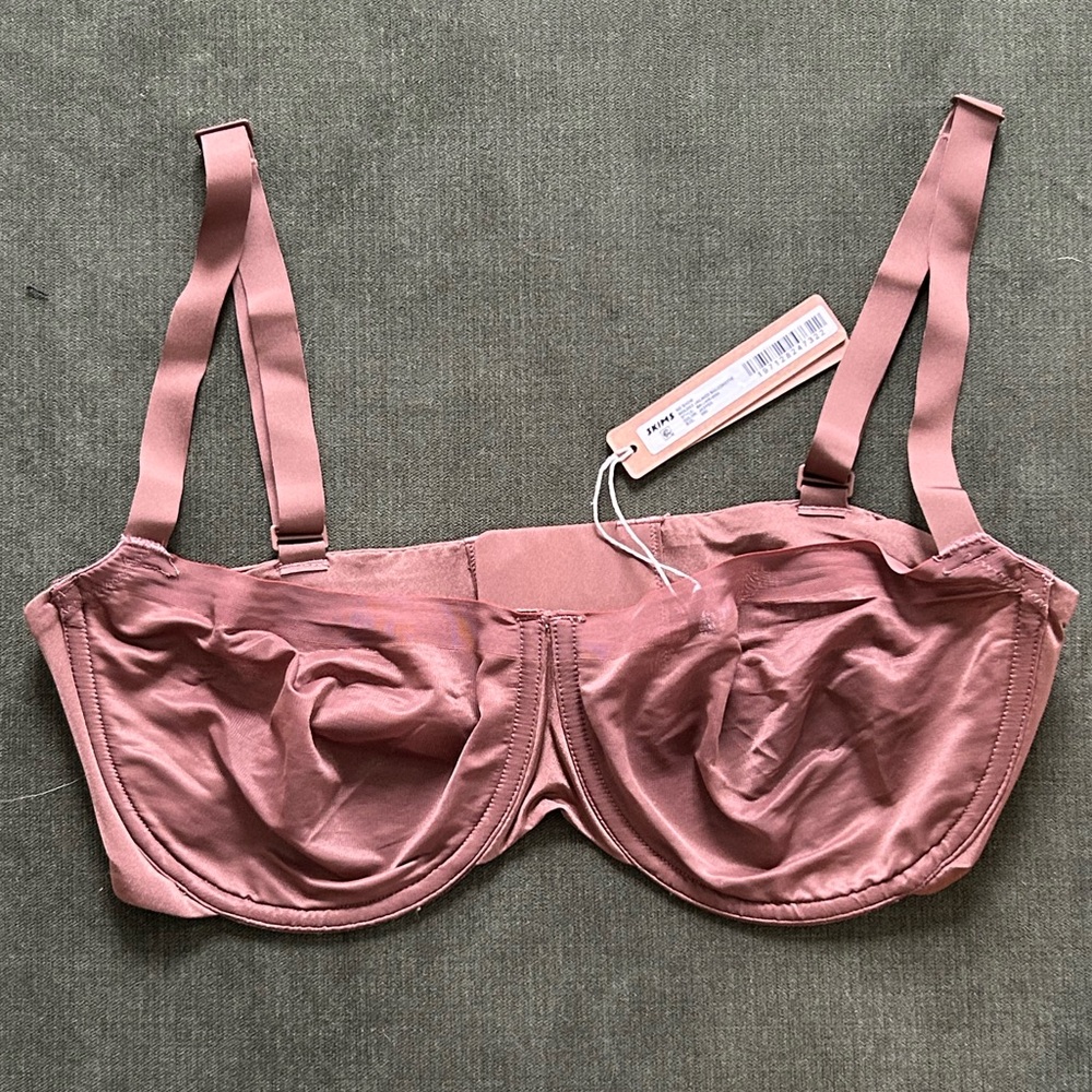 Skims Unlined Balconette Bra